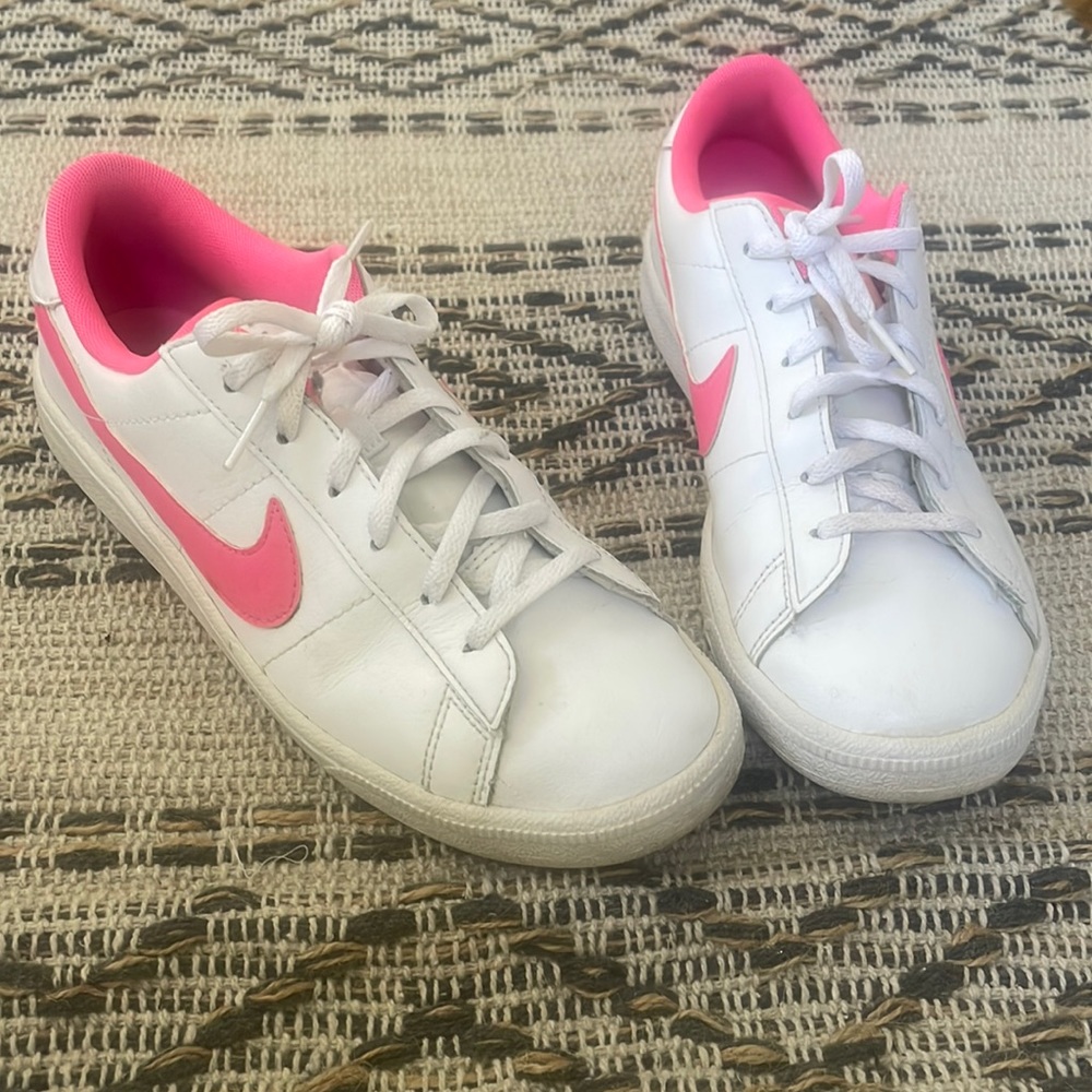 Used Pink and White Nike Sneakers Size US 7Y